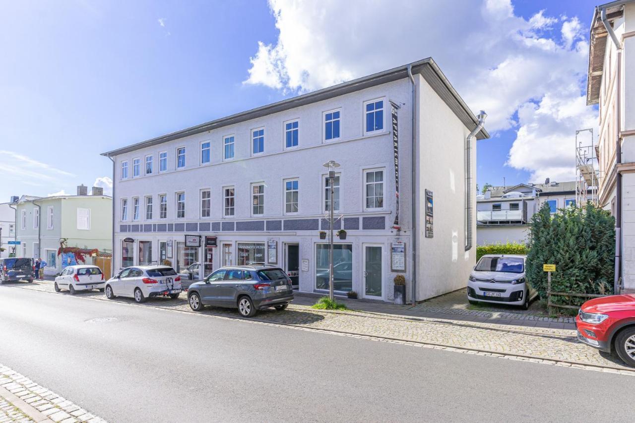 Sassnitz - Ferienwohnung 5 Im Appartementhaus Hafenriff מראה חיצוני תמונה